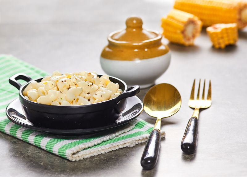 Mac and cheese creamy side